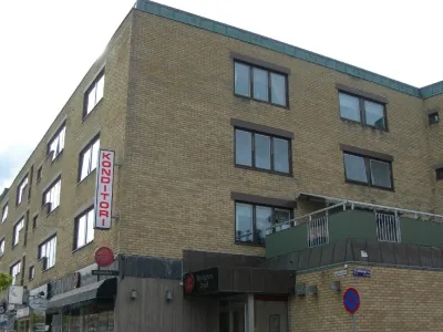Sippan 24 – Residensgatan 7 A–E, Vänersborg